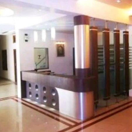Hotel Soni International Khalilabad Esterno foto